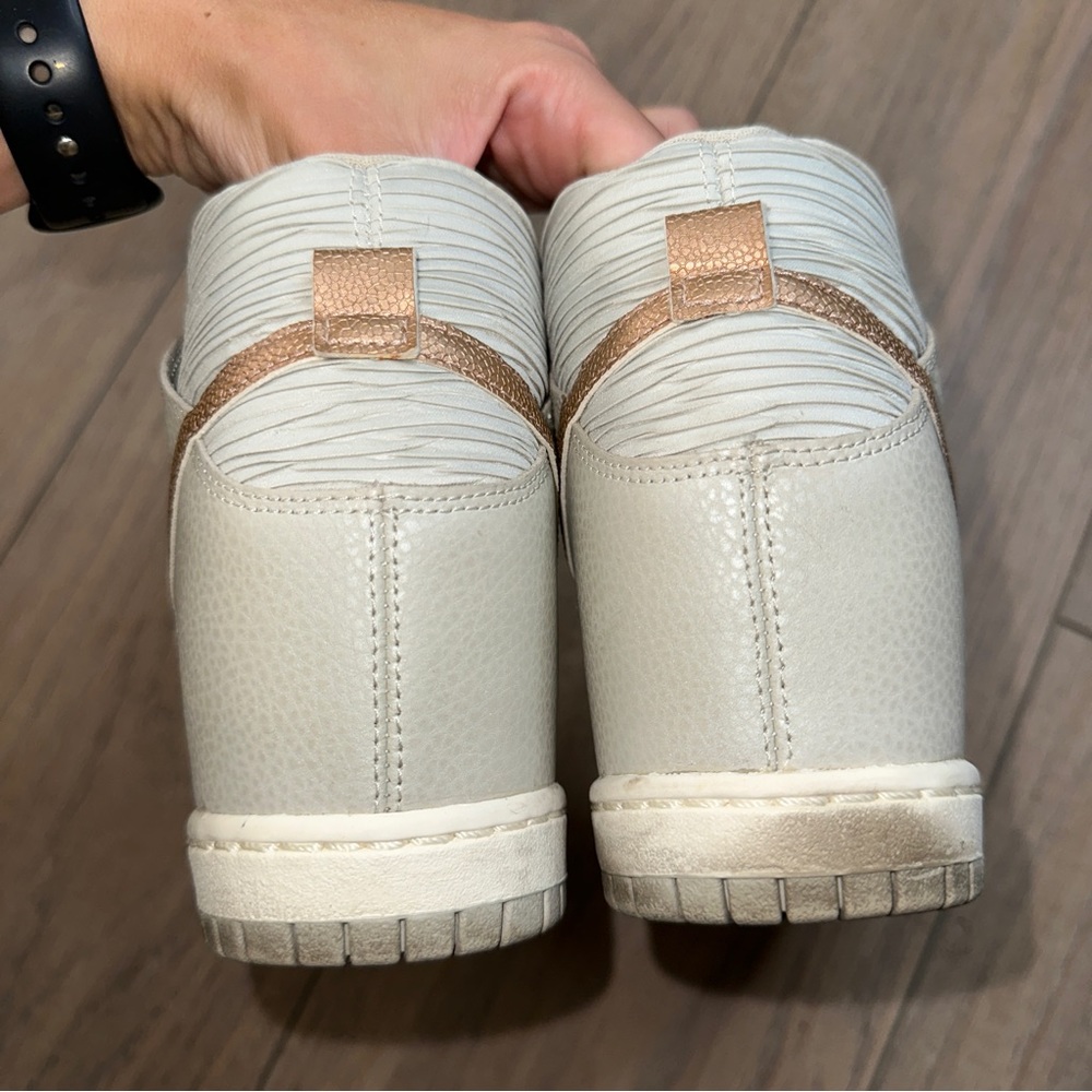 NIKE light bone gray / bronze Sky High hidden wedge sneakers 8 - Picture 6 of 10